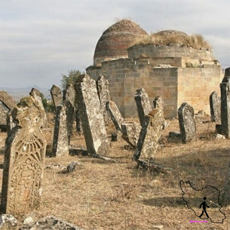 Jeneid-e-Tees Cemetery