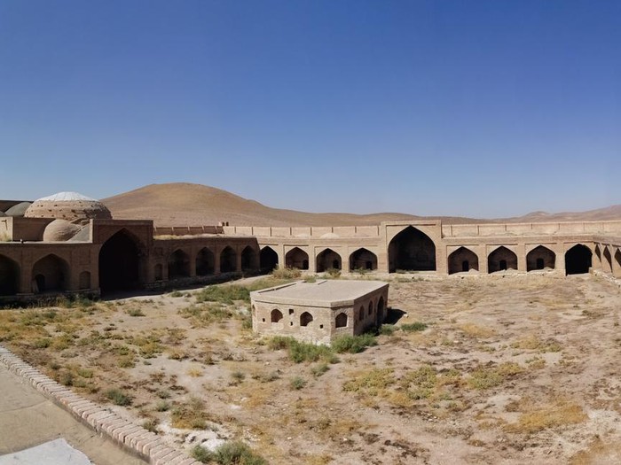 Shah Abbasi Ishtehard caravanserai