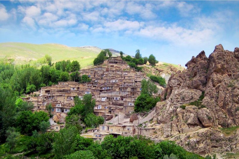 Kozlu terraced village