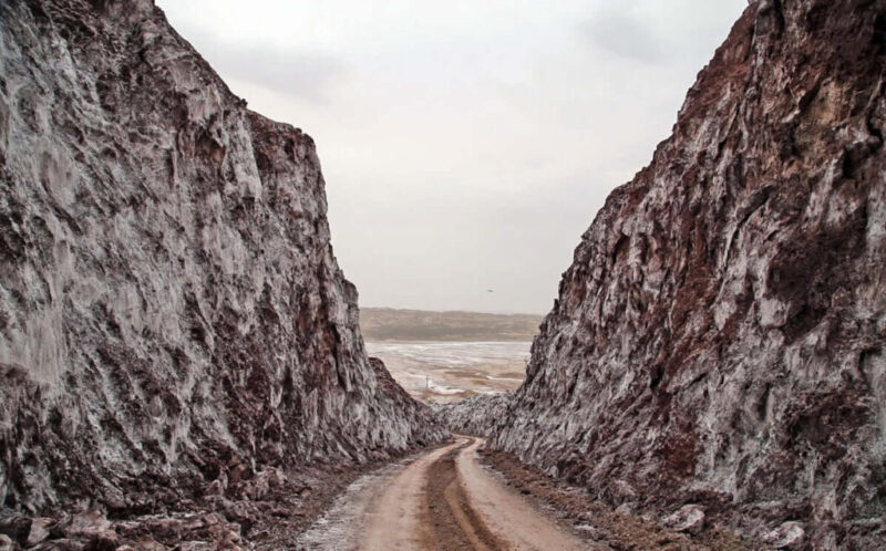 Qom salt dome: