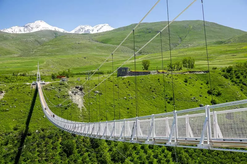 Meshgin Shahr suspension bridge