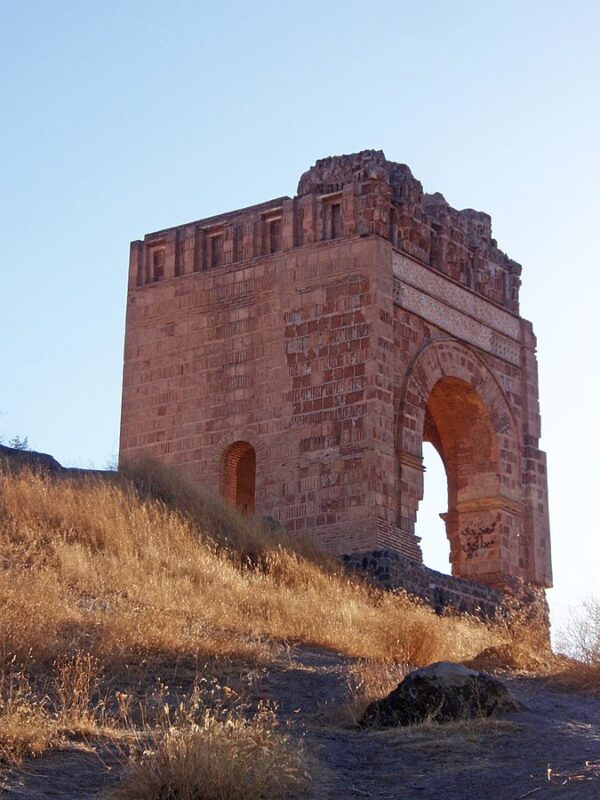 Zahhak Castle