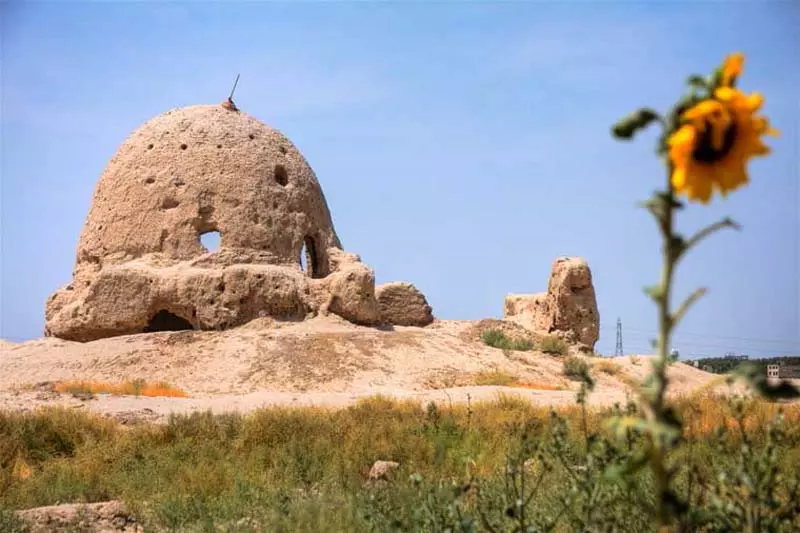 Mahdasht historical castle