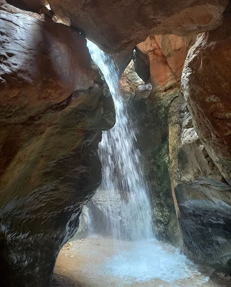 Majen waterfall