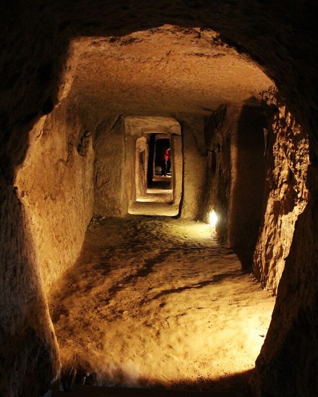 The underground city of Nooshabad