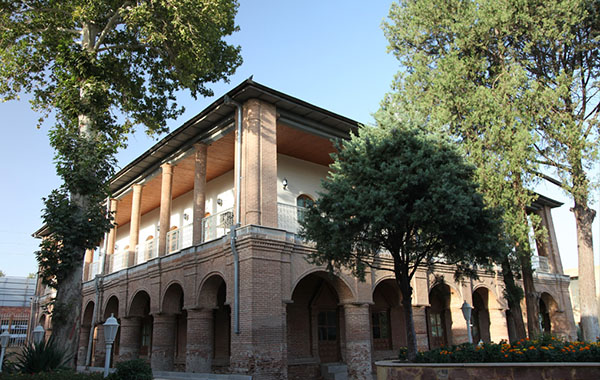 Bagh Sepehdar mansion