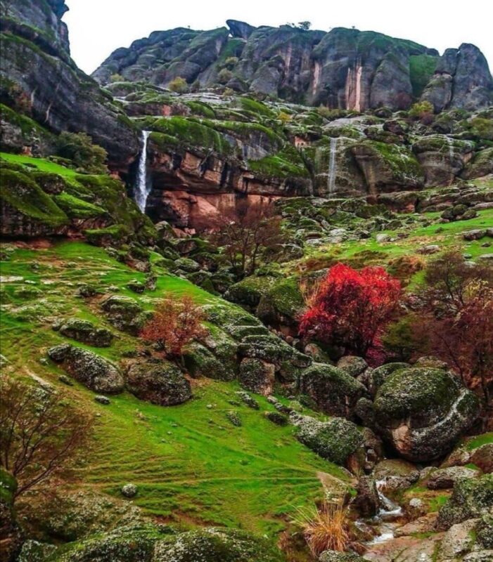 Makhmalkoh waterfall