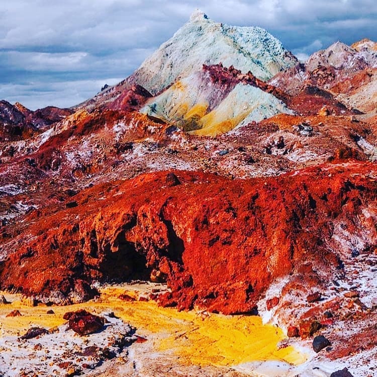 Hormuz Rainbow Valley