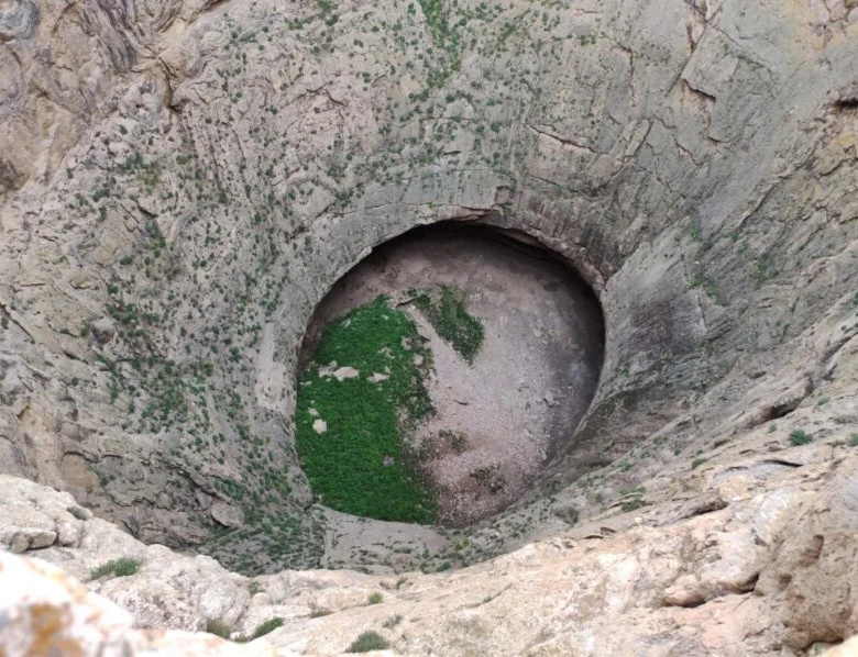 The Zendan-e Soleyman