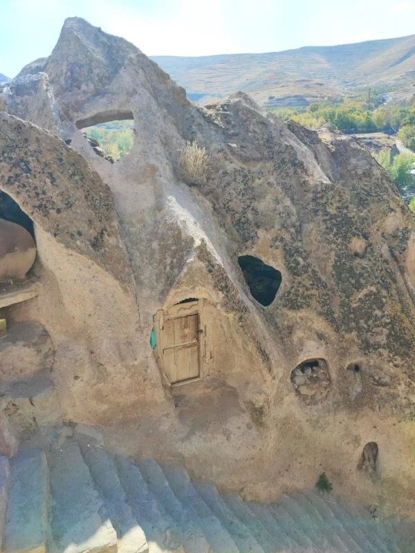 The Kandovan The Kandovan
