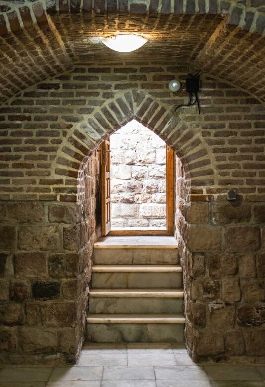 The Mausoleum of Do Kamel