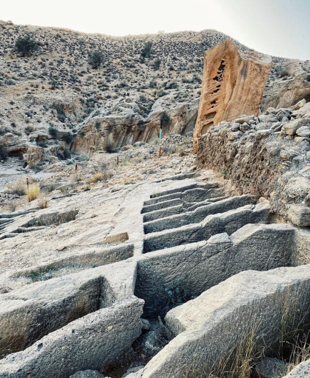 Rocky Cemetery of Siraf