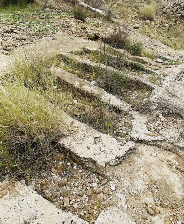 Rocky Cemetery of Siraf
