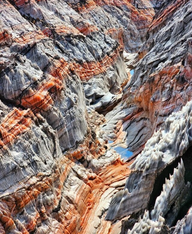 The Jashak salt dome